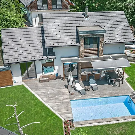 Cassa Midas By The Forest